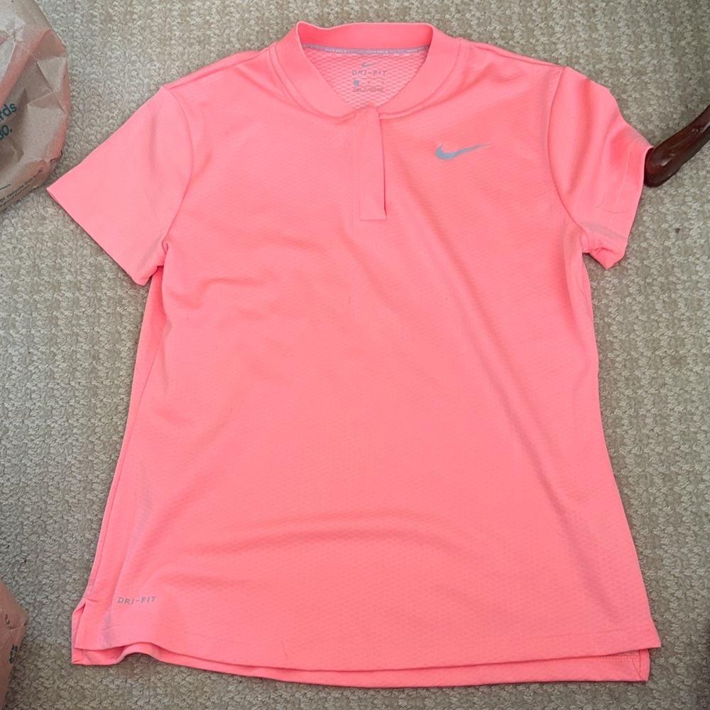 Nike Women's Coral Short Sleeve Tee